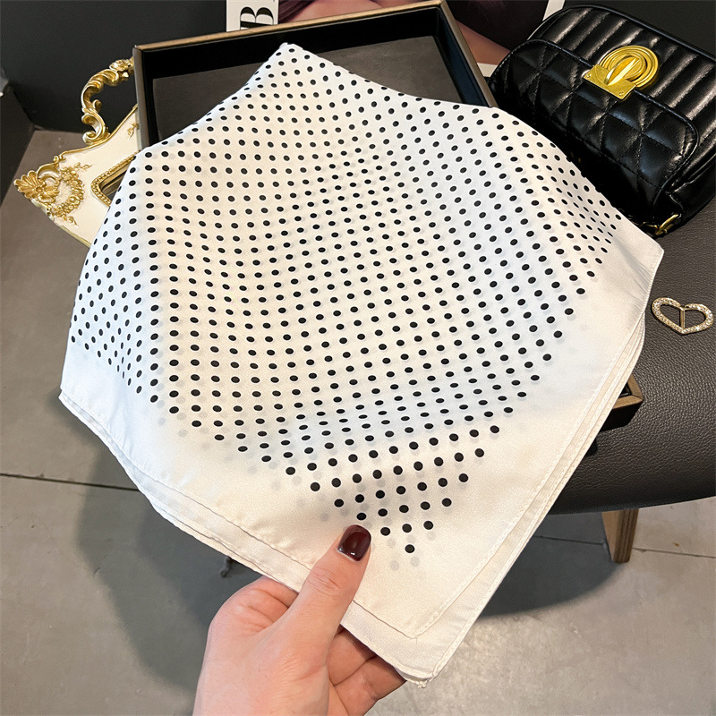 Luxury New Printed Scarves Wom - огляд і ціна Women Bags Wholesale