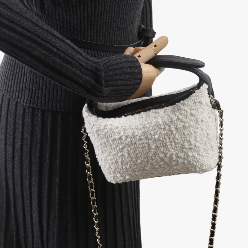 Leather Classic Mini Hobos Bag - огляд і ціна Mini Purse Chain